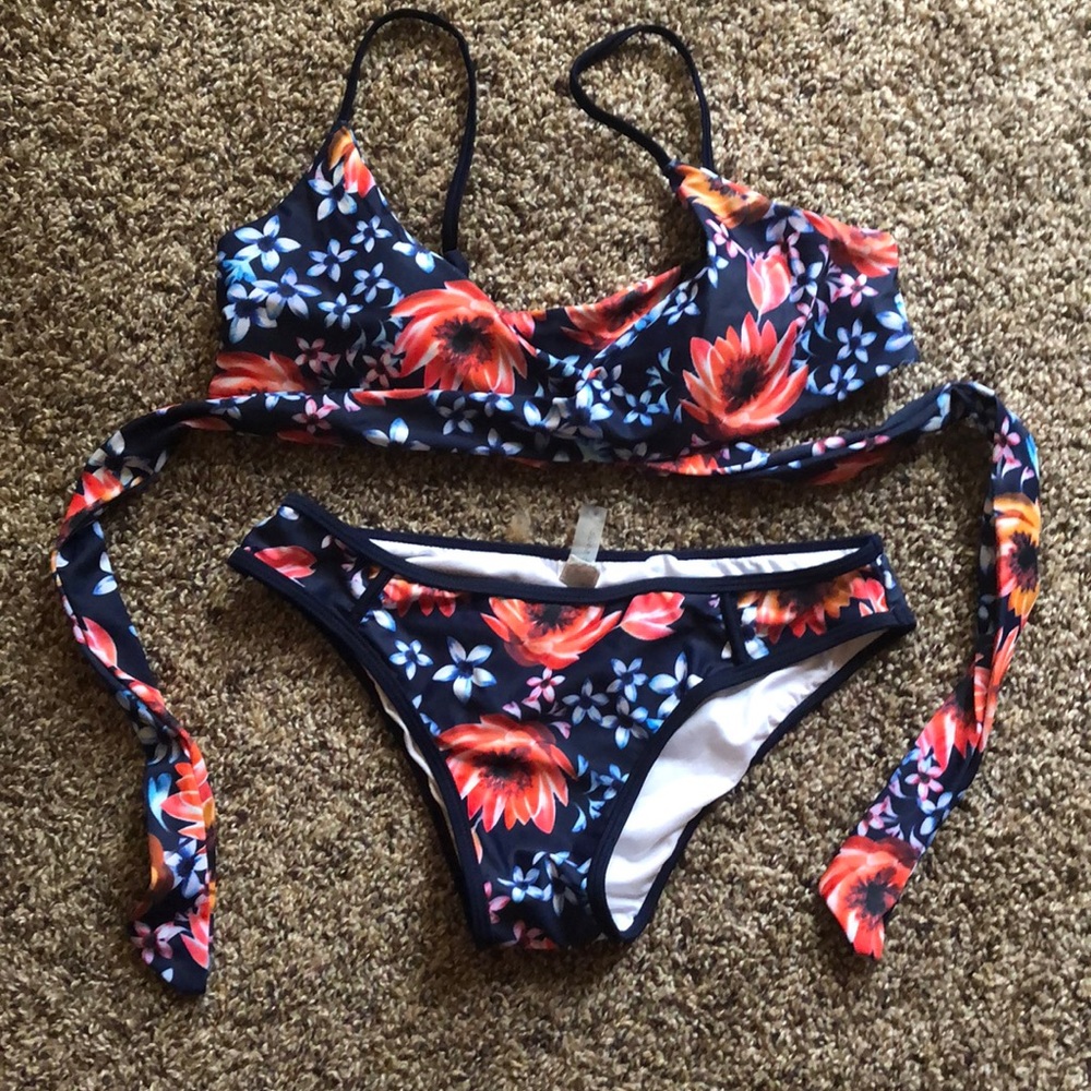 Floral bikini